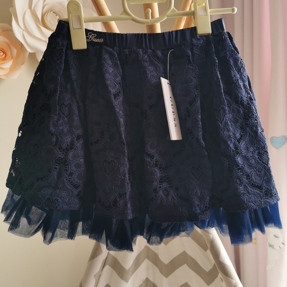 2/40 Guess little girl lace Skirts - Picture 7 of 11